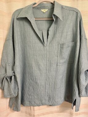 Lightweight Blue Tunic Top
